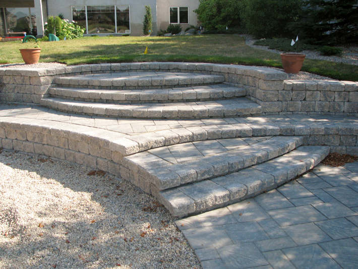 Multi-level landscaping featuring Roman Pisa steps on Lindenshore Drive