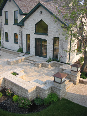 Luxurious and classic patio design near Dufresne, Manitoba