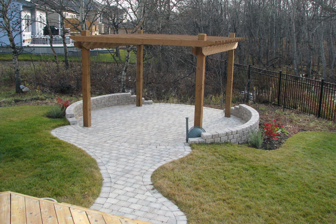 Walkway, patio and wood pergola on Prominence Point